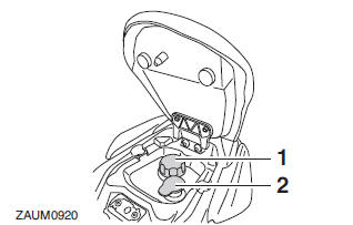 Fuel and 2-stroke engine oil tank caps